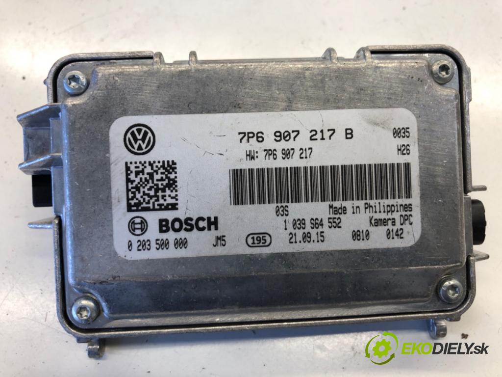 VW TOUAREG SUV 2016 206 kW 3.6 V6 FSI 3597 KAMERA přední část 7P6907217B