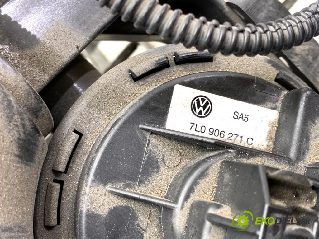 VW TOUAREG SUV 2016 206 kW 3.6 V6 FSI 3597 filter peľový 7L0906271C