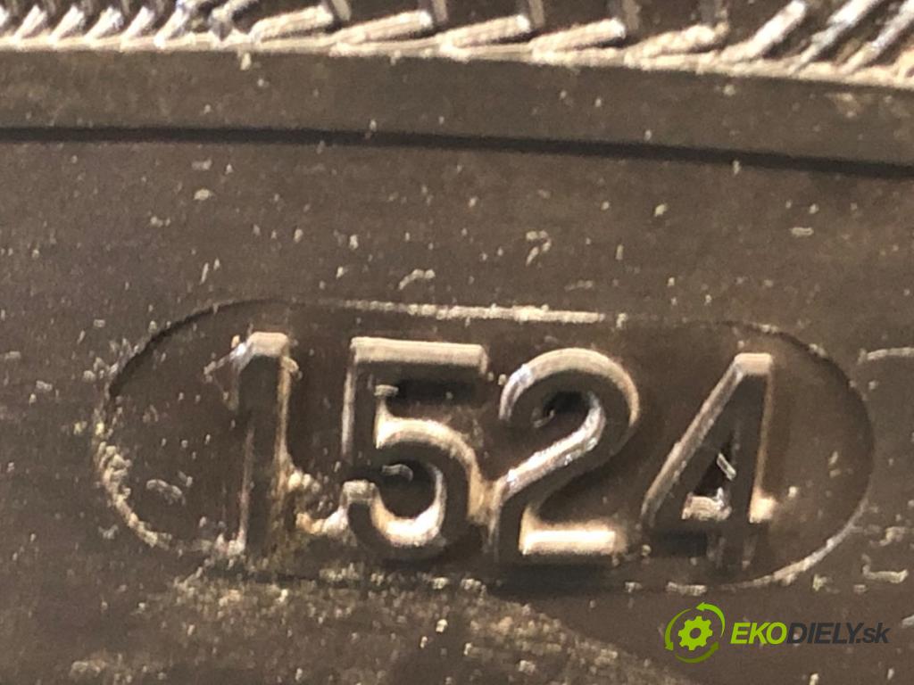 --- ---      PNEUMATIKY: PARA: VÍCENÁ SEZÓNA: 205/55 16" UNIROYAL