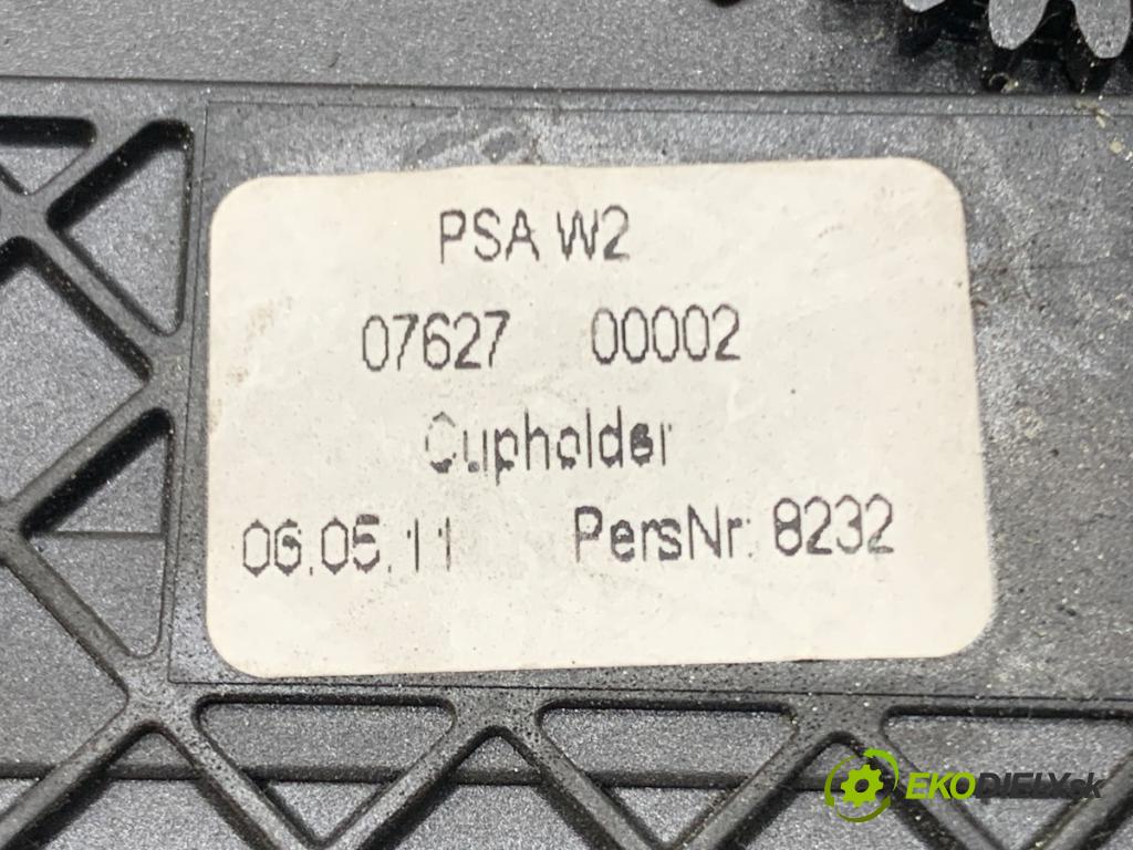 PEUGEOT 508 I sedan 2011 115 kW 1.6 THP 1598 Držiak na nápoje (Držiak (úchyt) na nápoje)