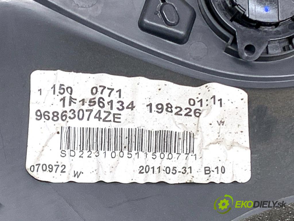 PEUGEOT 508 I sedan 2011 115 kW 1.6 THP 1598 čalúnenie Dvere ľavy predný