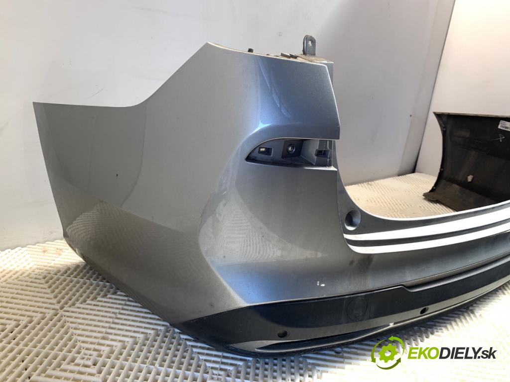 HYUNDAI i30 Kombi 2023 88 kW 1.0 T-GDI 998 Nárazník zad R2T (Kľučka dverí ostatné)