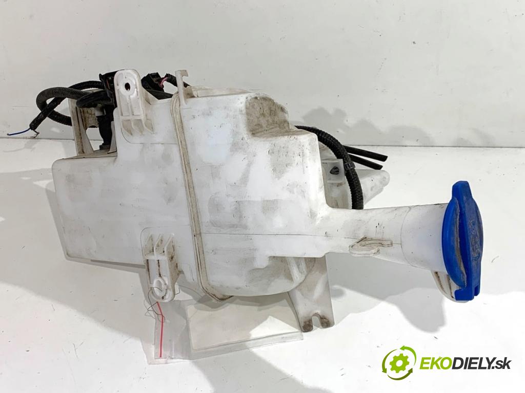 HYUNDAI i30 Kombi 2023 88 kW 1.0 T-GDI 998 Nádržka ostrekovačov 98610-G4100