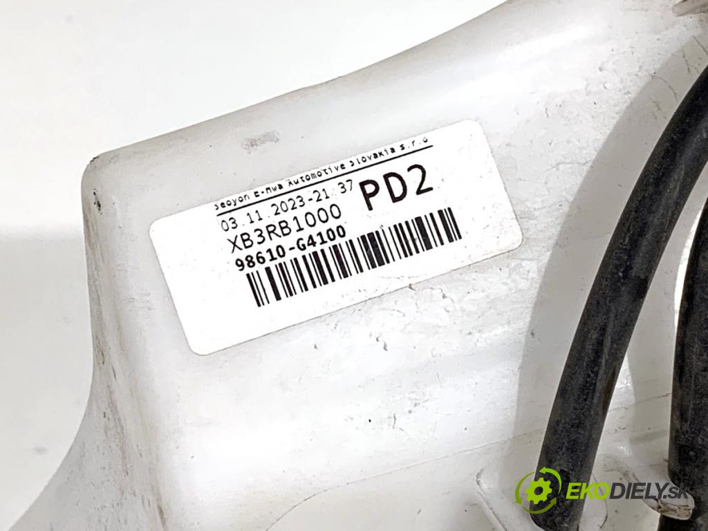 HYUNDAI i30 Kombi 2023 88 kW 1.0 T-GDI 998 Nádržka ostrekovačov 98610-G4100