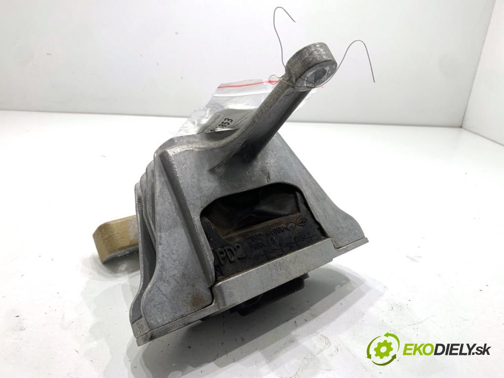 HYUNDAI i30 Kombi 2023 88 kW 1.0 T-GDI 998 AirBag Motor pravy 21810-G4000