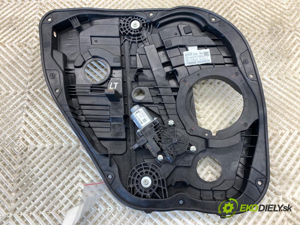 HYUNDAI i30 Kombi 2023 88 kW 1.0 T-GDI 998 Mechanizmus okna ľavy zad 83470-G4030