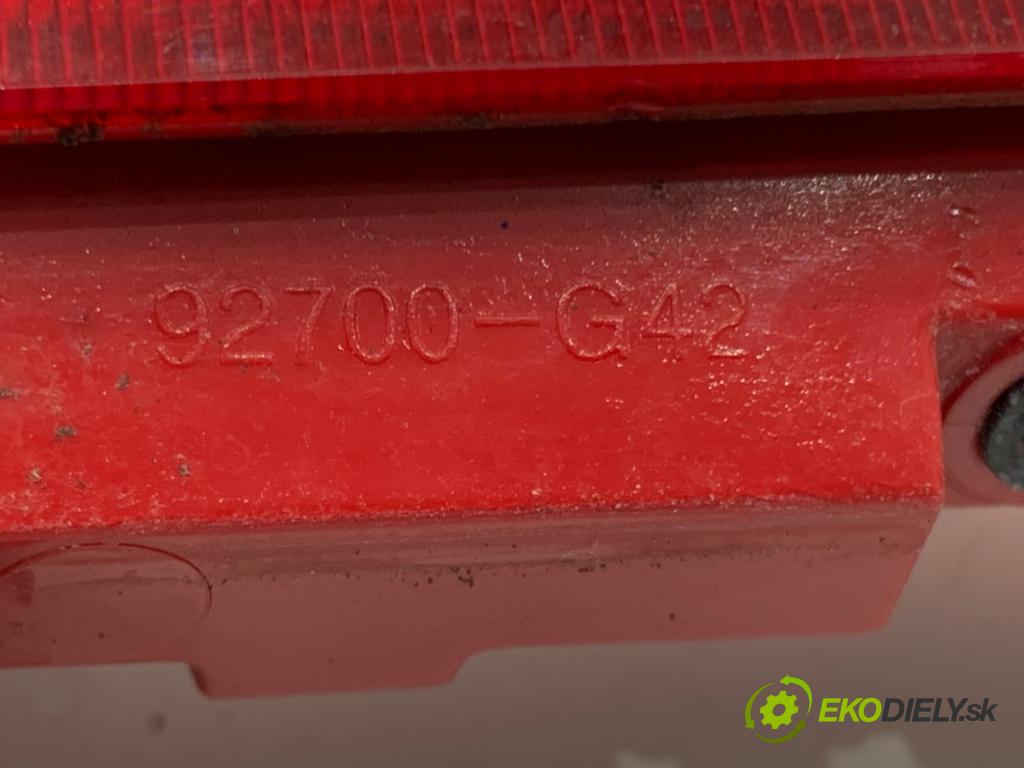 HYUNDAI i30 Kombi 2023 88 kW 1.0 T-GDI 998 Svetlo brzdových svetiel 92700-G42