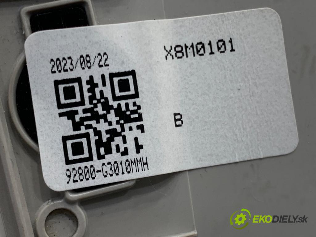 HYUNDAI i30 Kombi 2023 88 kW 1.0 T-GDI 998 Svetlo stropné 92800-G30XX