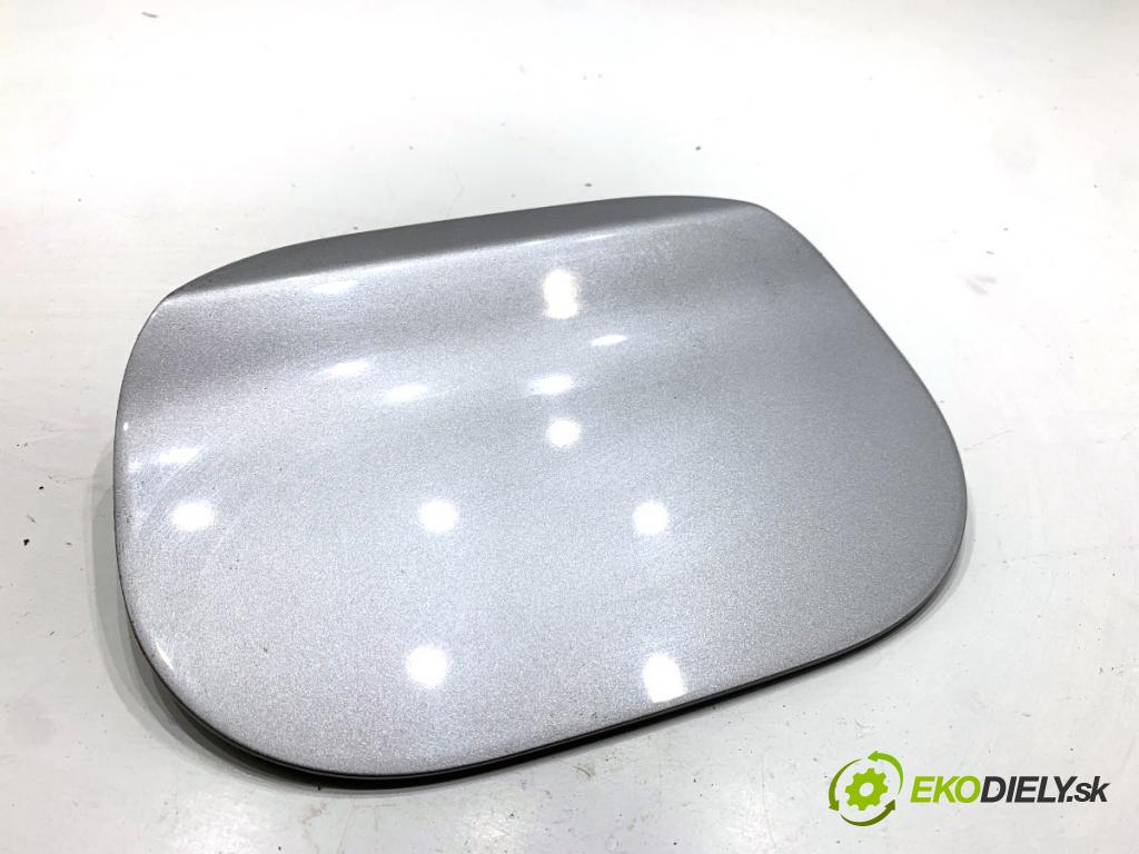 HYUNDAI i30 Kombi 2023 88 kW 1.0 T-GDI 998 Dvierka nádrže paliva 69511-G4250 (Kľučka dverí ostatné)