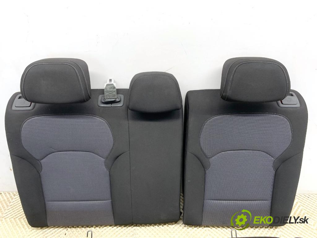 HYUNDAI i30 Kombi 2023 88 kW 1.0 T-GDI 998 Sedadlo druhý rad