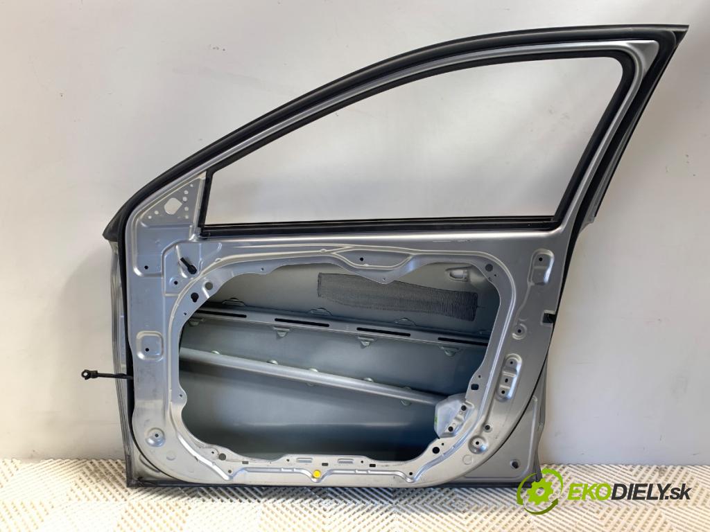 HYUNDAI i30 Kombi 2023 88 kW 1.0 T-GDI 998 Dvere pravy predný R2T