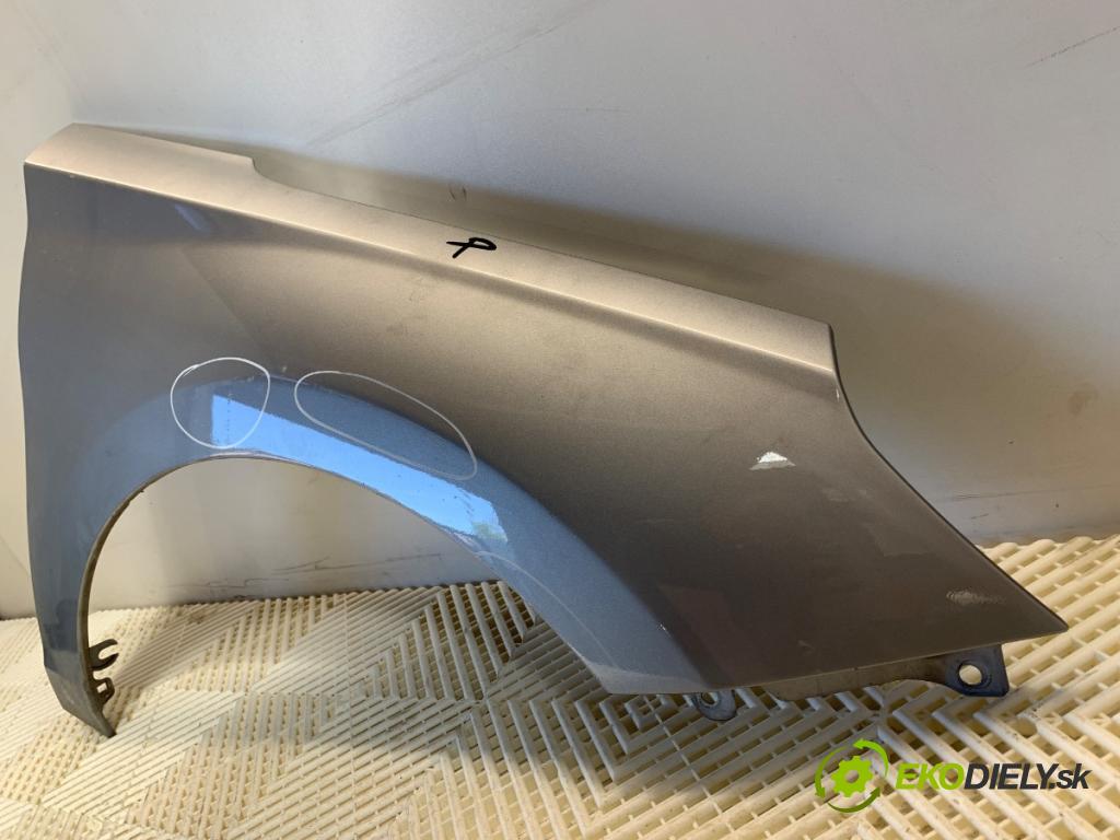 HYUNDAI i30 Kombi 2023 88 kW 1.0 T-GDI 998 Blatník pravy predný R2T