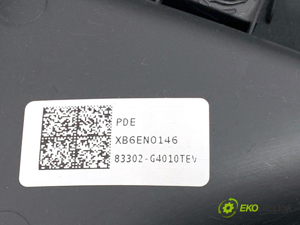 HYUNDAI i30 Kombi 2023 88 kW 1.0 T-GDI 998 čalúnenie Dvere pravy zad