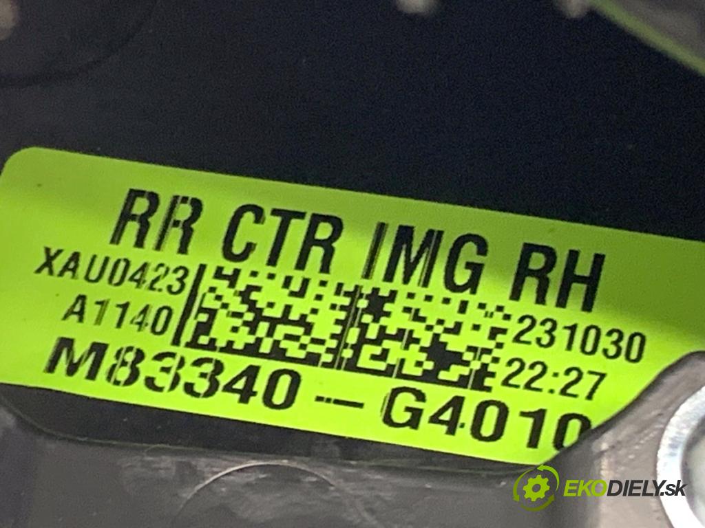 HYUNDAI i30 Kombi 2023 88 kW 1.0 T-GDI 998 čalúnenie Dvere pravy zad