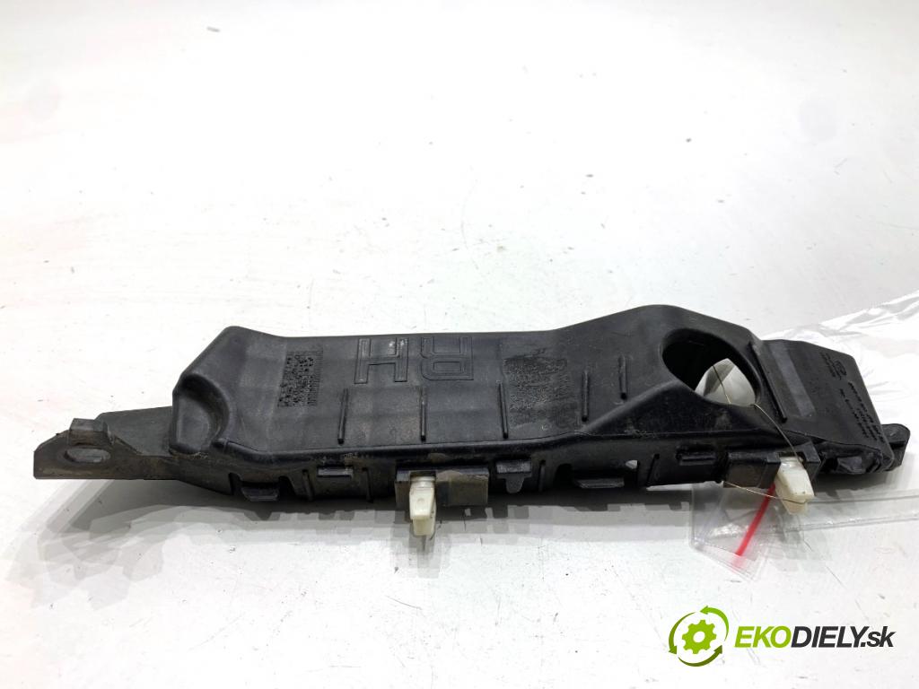 HYUNDAI i30 Kombi 2023 88 kW 1.0 T-GDI 998 Úchyt nárazníka pravy predný 86516-G4000