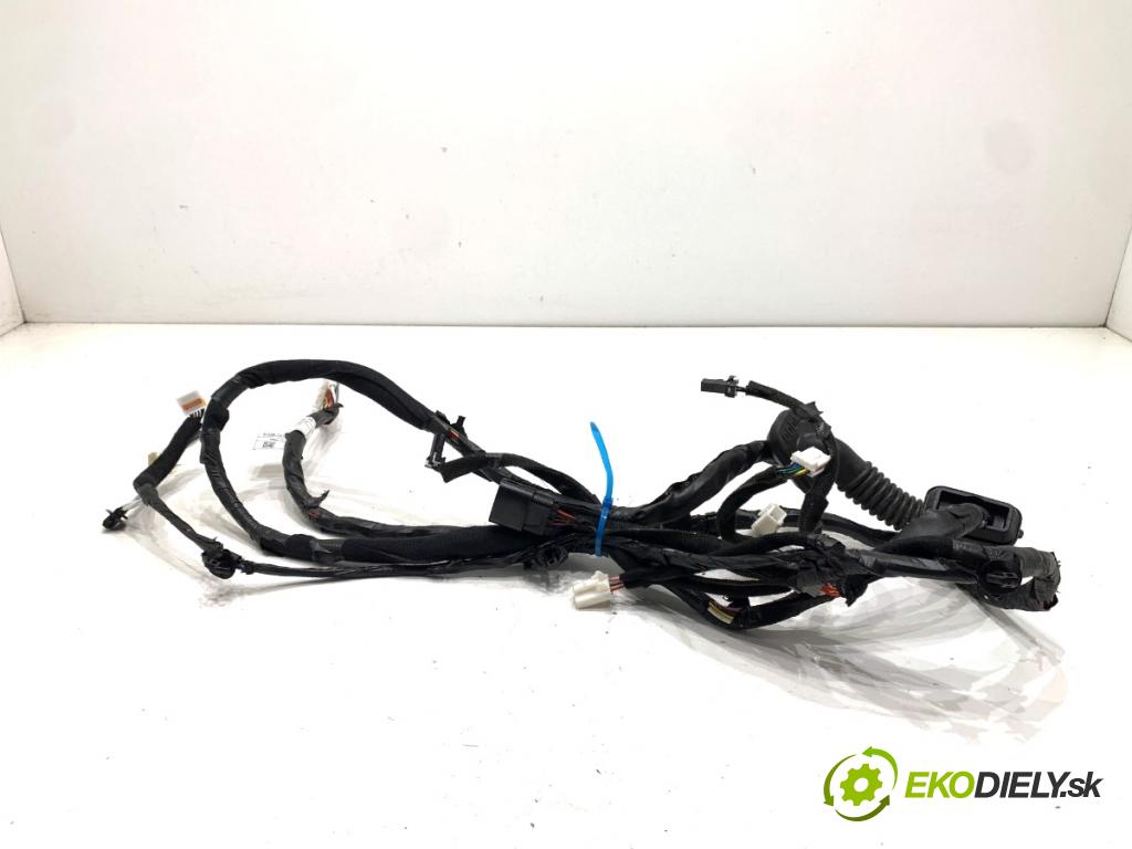 HYUNDAI i30 Kombi 2023 88 kW 1.0 T-GDI 998 Káblovačka dverí kufra zad 91685-G4100