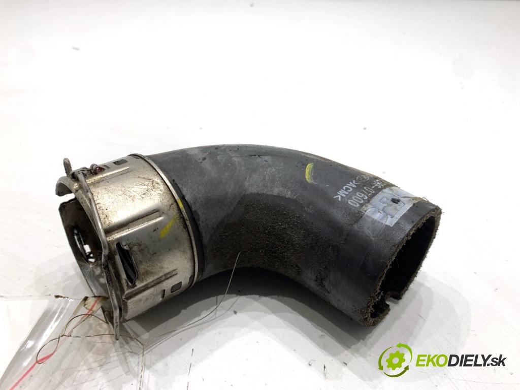 HYUNDAI i30 Kombi 2023 88 kW 1.0 T-GDI 998 Rúra vzduchu 28286-07600