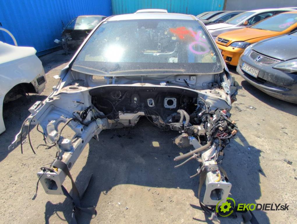 HYUNDAI i30 Kombi 2023 88 kW 1.0 T-GDI 998 karoséria ČTVRŤÁK: Blatník prah strecha PODŁUŻNICA