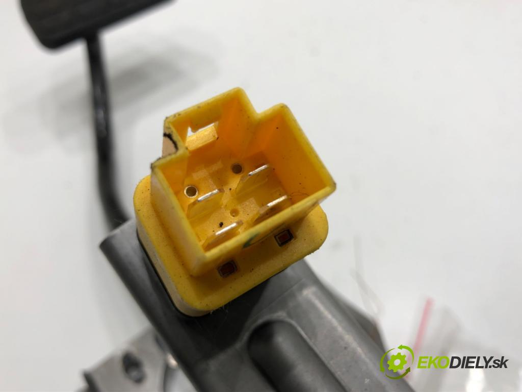 BAIC X75 SUV 2024 138 kW DCT 1498 pedal brzdy A00085274