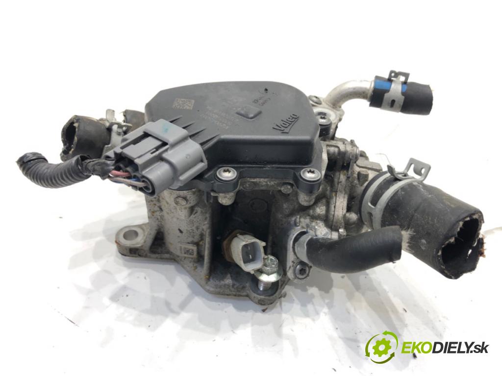 NISSAN QASHQAI J11 SUV 2016 120 kW 1.6 DIG-T 1618 obal termostatu V29045061 (Pouzdro termostatu)