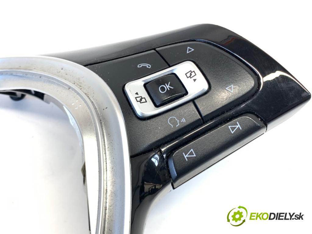 VW PASSAT B8 Kombi 2015 110 kW 2.0 TDI 1968 SPÍNAČE: volantu 5G0419091DJ