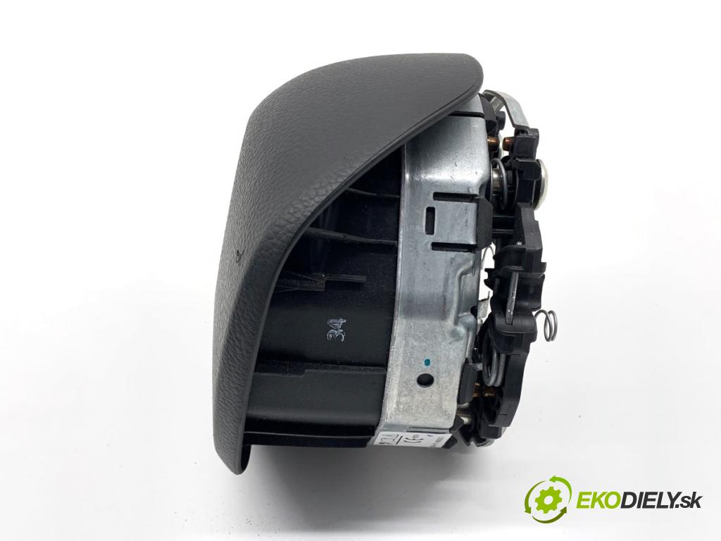 VW PASSAT B8 Kombi 2015 110 kW 2.0 TDI 1968 AirBag volantu  (Airbag)
