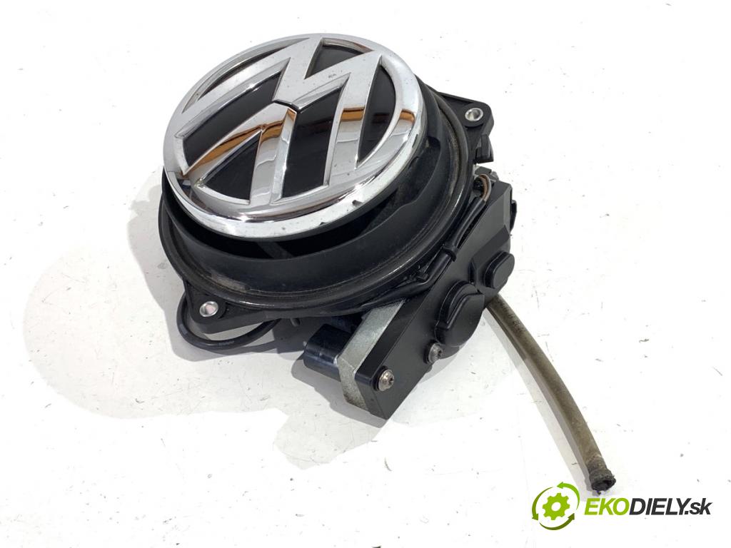 VW PASSAT B8 Kombi 2015 110 kW 2.0 TDI 1968 klika dveří zadní část 3G0827469C