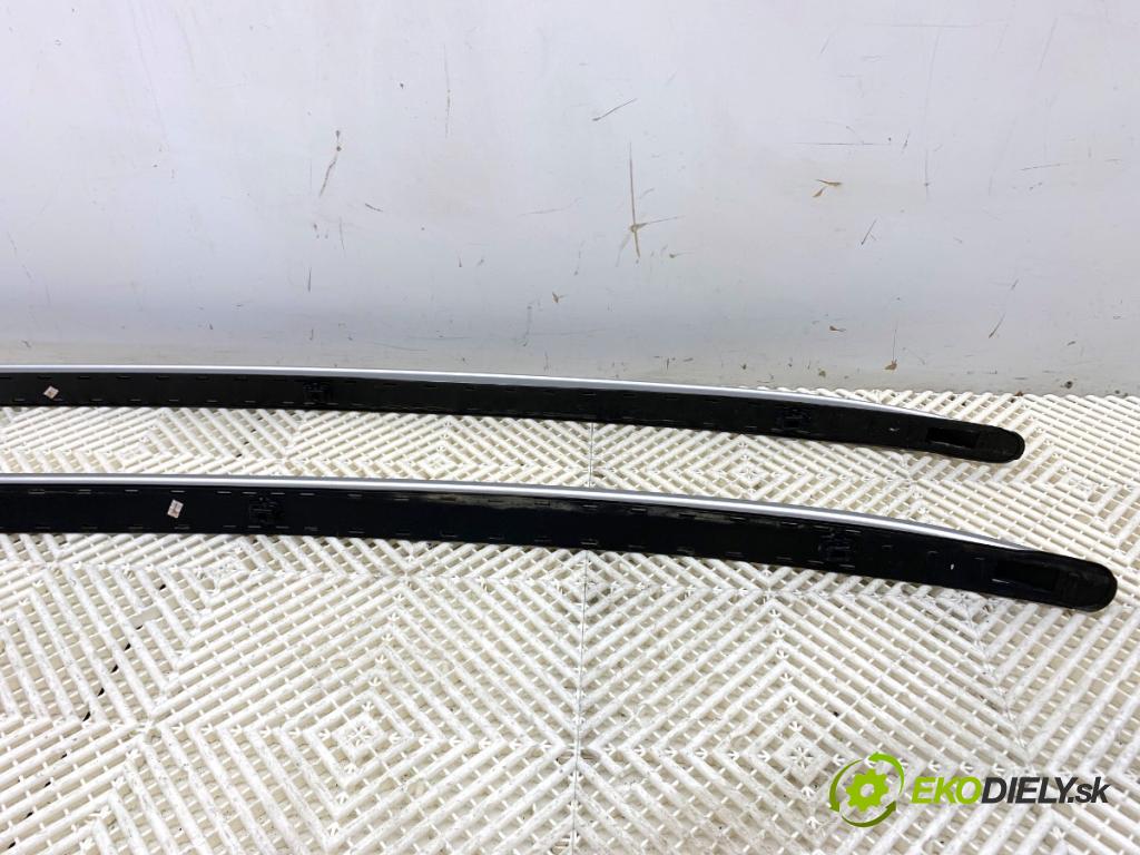 HYUNDAI i30 Kombi 2023 88 kW 1.0 T-GDI 998 lyžiny STRECHA:
