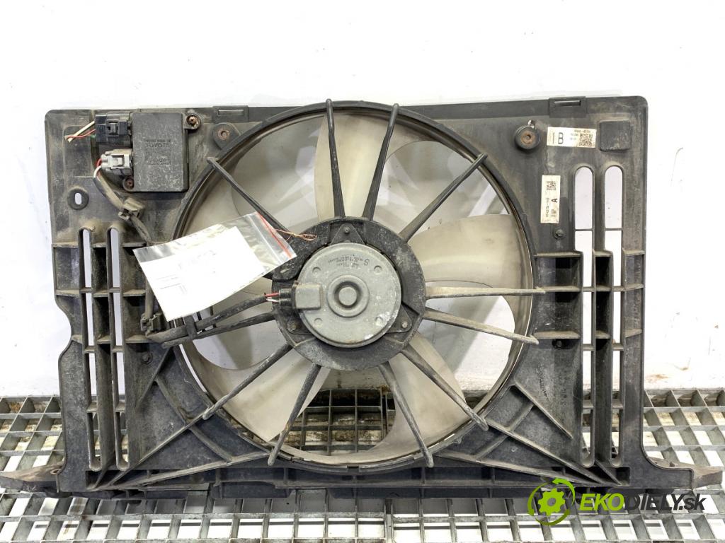 TOYOTA AURIS II liftback 2016 73 kW 1.3 (NRE180_) 1329 Ventilátor chladiča 16363-0D120 (Ventilátor)