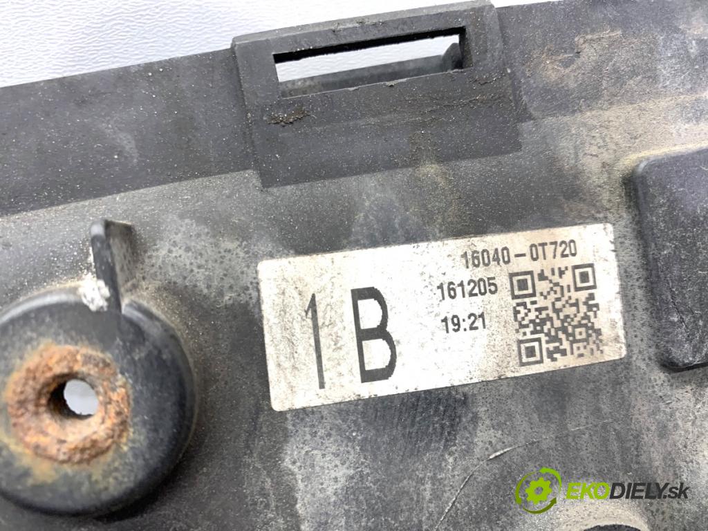 TOYOTA AURIS II liftback 2016 73 kW 1.3 (NRE180_) 1329 Ventilátor chladiča 16363-0D120 (Ventilátor)