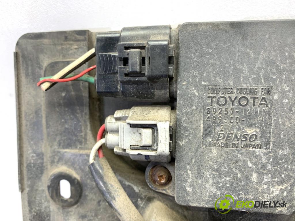 TOYOTA AURIS II liftback 2016 73 kW 1.3 (NRE180_) 1329 Ventilátor chladiča 16363-0D120 (Ventilátor)