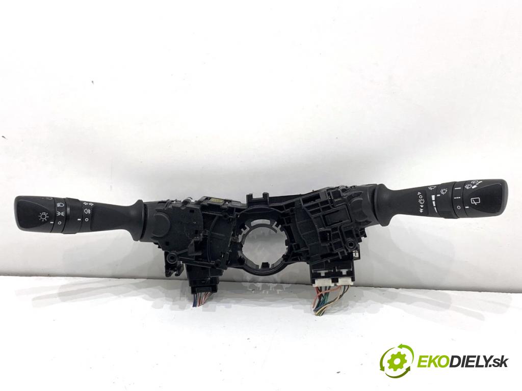 TOYOTA AURIS II liftback 2016 73 kW 1.3 (NRE180_) 1329 Prepínač kombinovaný 0274017F849 (Prepínacie páčky pod volantom)