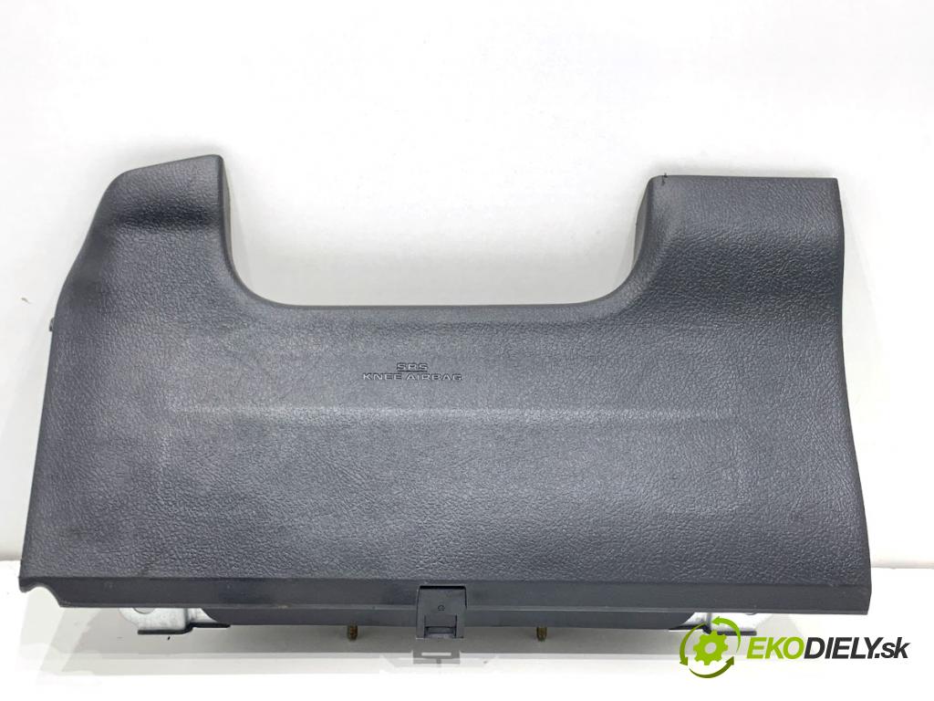 TOYOTA AURIS II liftback 2016 73 kW 1.3 (NRE180_) 1329 AirBag koleno: 