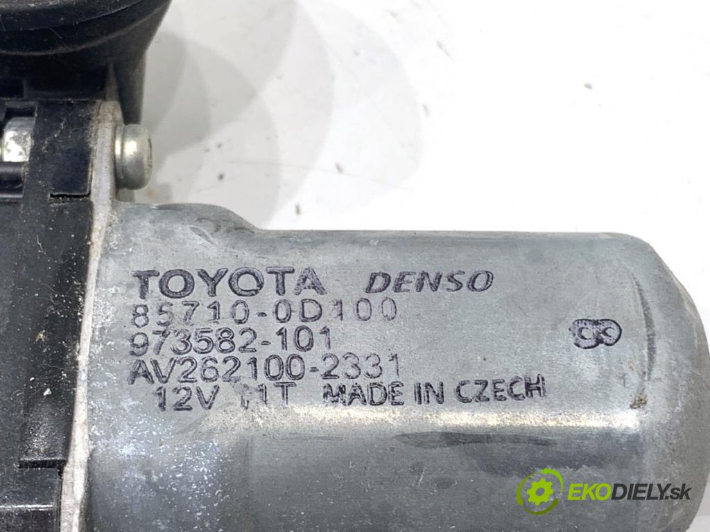 TOYOTA AURIS II liftback 2016 73 kW 1.3 (NRE180_) 1329 Mechanizmus okna pravy predný 85710-0D100
