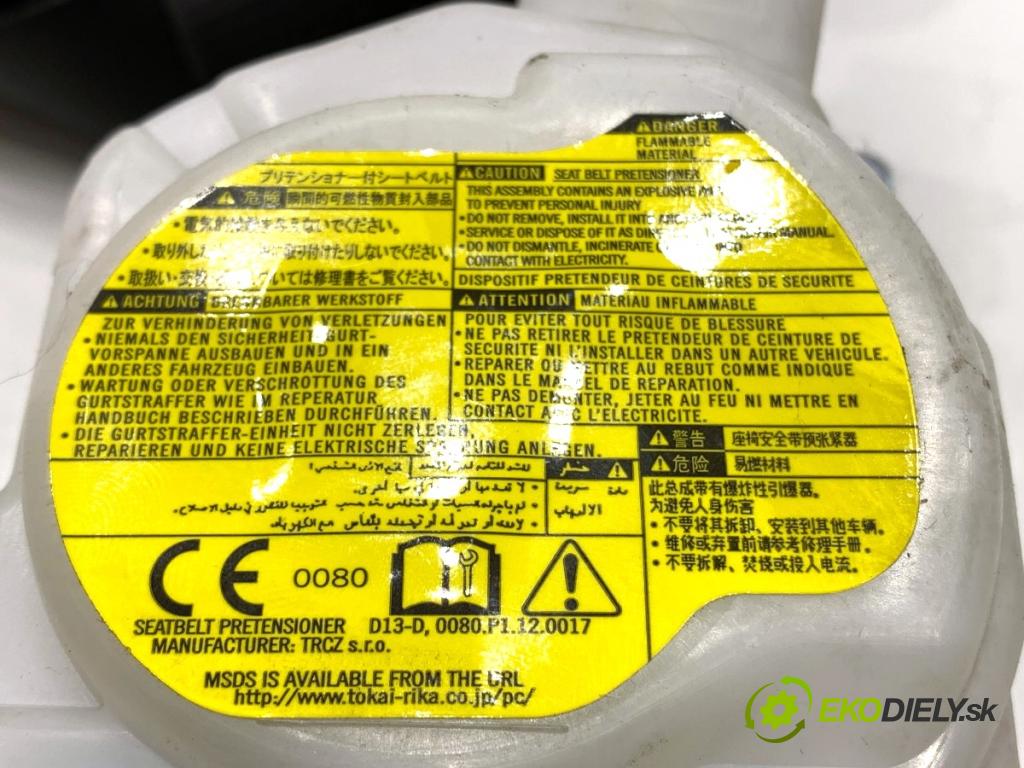 TOYOTA AURIS II liftback 2016 73 kW 1.3 (NRE180_) 1329 držák bezpečnost levý přední část 7P4170-P
