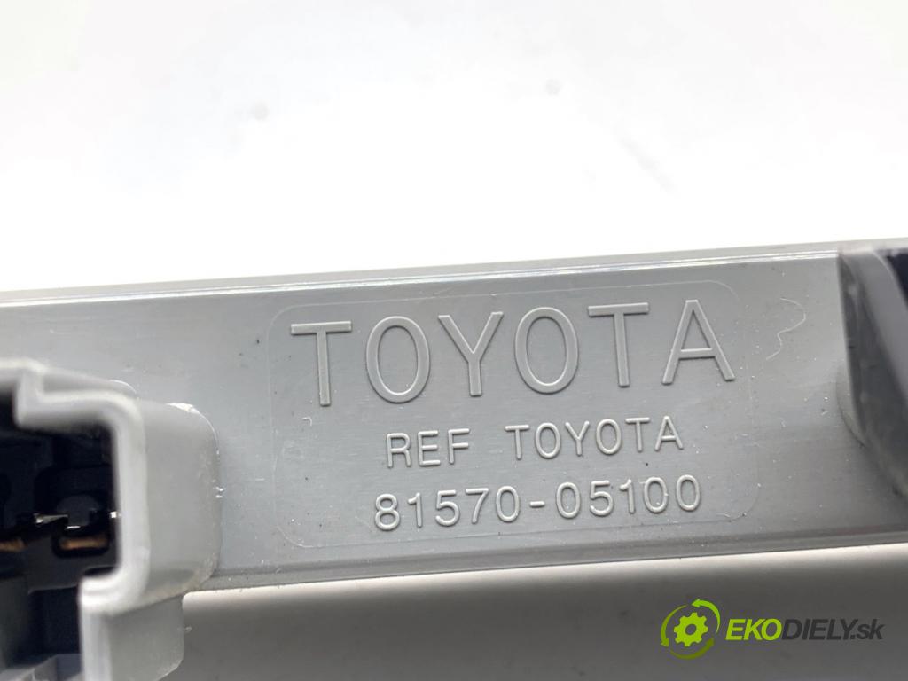 TOYOTA AURIS II liftback 2016 73 kW 1.3 (NRE180_) 1329 světlo brzdových světel 81570-05100