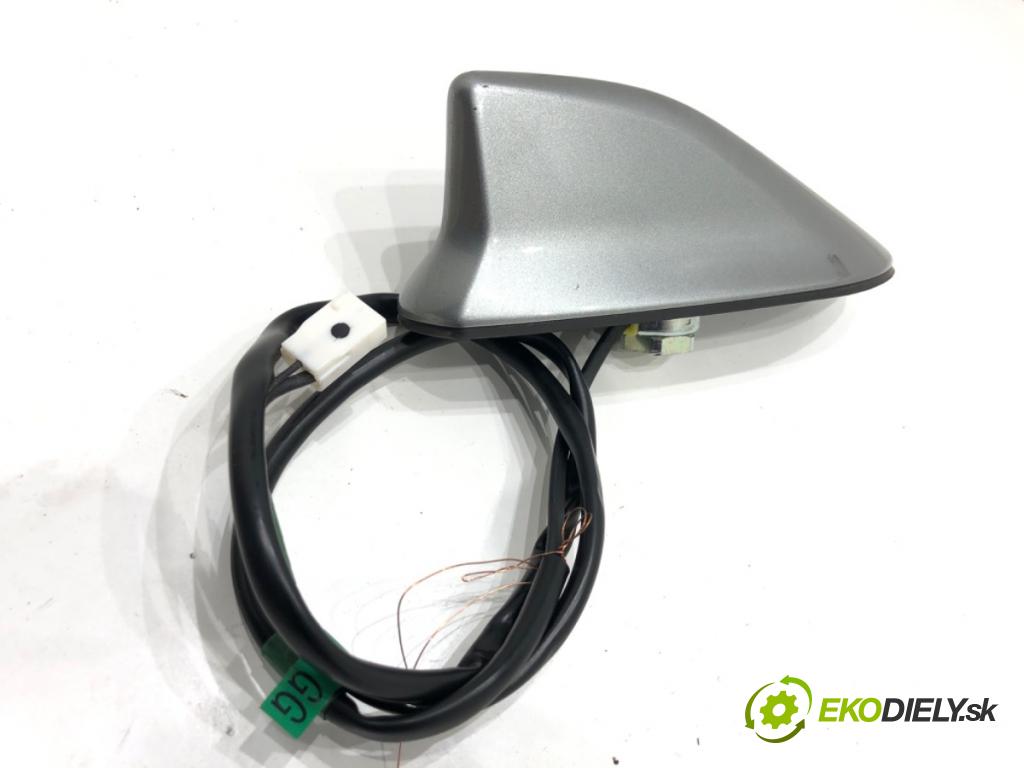 TOYOTA AURIS II liftback 2016 73 kW 1.3 (NRE180_) 1329 ANTENA V3-10838C