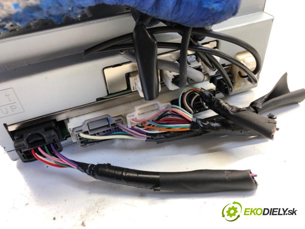 TOYOTA YARIS IV SUV 2021 92 kW 1.5 (MXPB10) 1490 RADIO 86140-YP032 (Audio zariadenie)