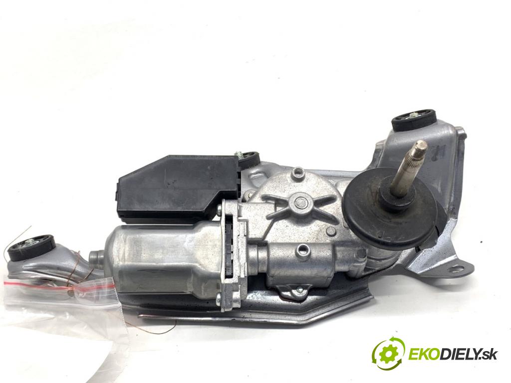 TOYOTA YARIS IV SUV 2021 92 kW 1.5 (MXPB10) 1490 Motor stieračov zad 85130-52280