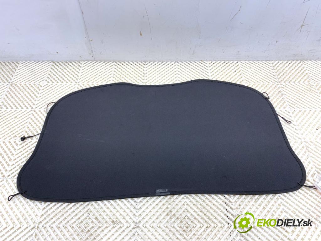 TOYOTA YARIS IV SUV 2021 92 kW 1.5 (MXPB10) 1490 Pláto zad 64910-0D050