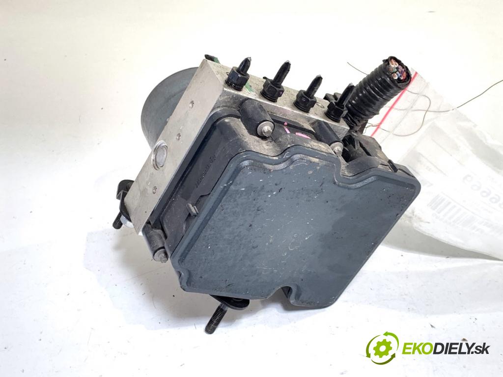 TOYOTA YARIS IV SUV 2021 92 kW 1.5 (MXPB10) 1490 Pumpa ABS 44540-0D510 (Pumpa ABS)