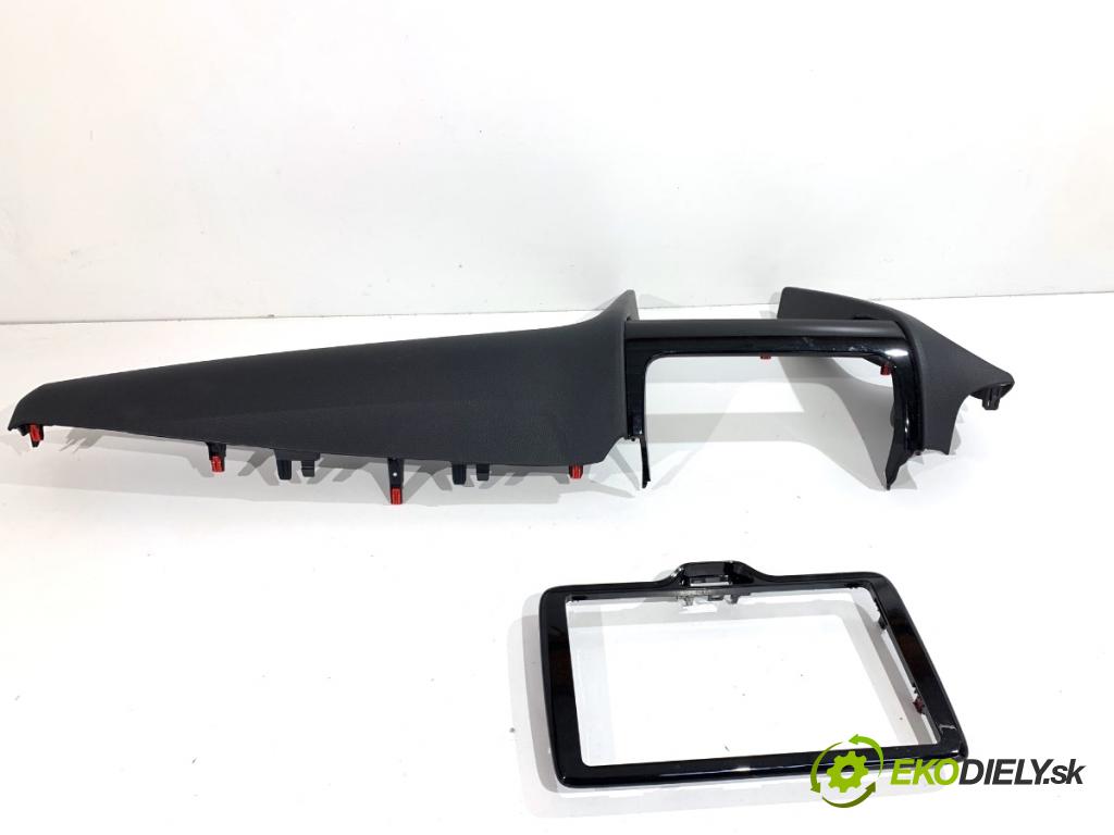 TOYOTA YARIS IV SUV 2021 92 kW 1.5 (MXPB10) 1490 lišty kryt 55435-0D250 55431-0D430 (Lišta)
