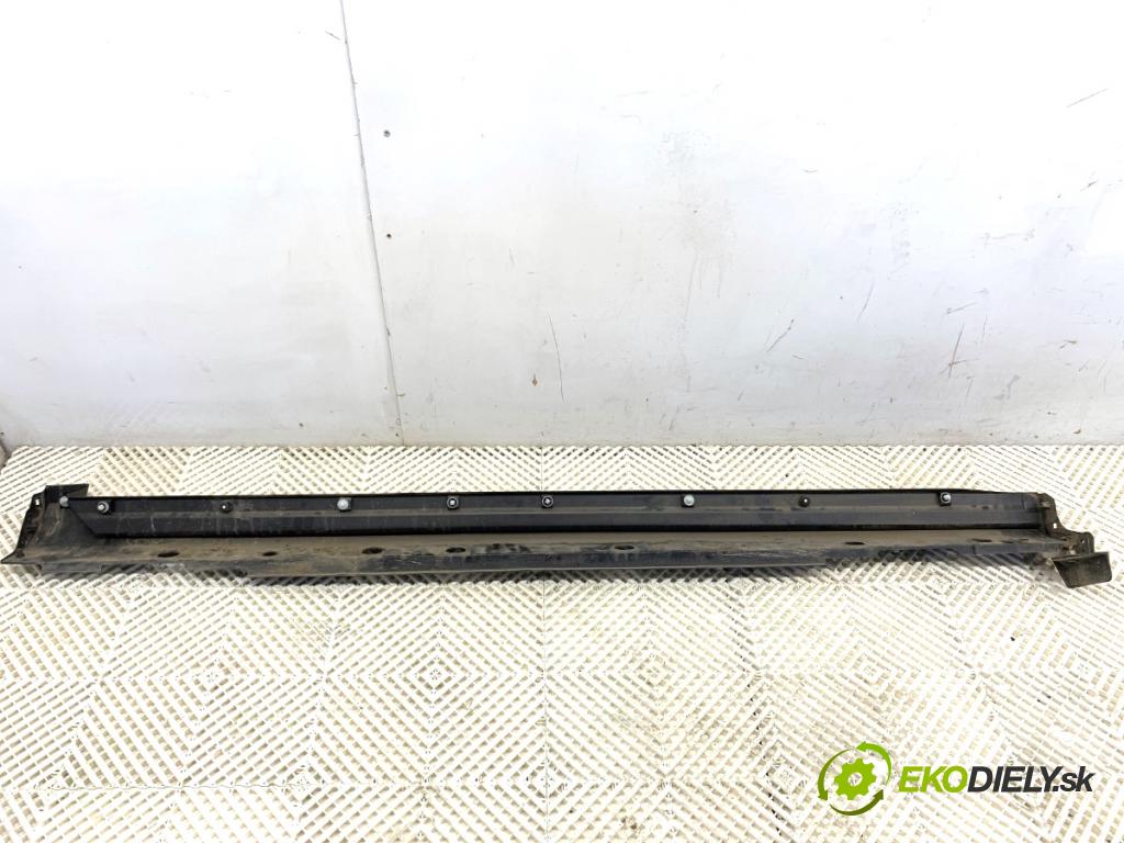 TOYOTA YARIS IV SUV 2021 92 kW 1.5 (MXPB10) 1490 Lišta prahová pravy 75851-52120 75850-K2010