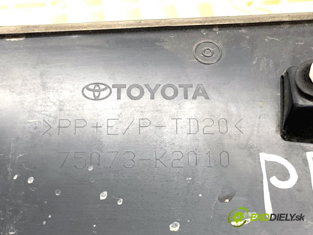 TOYOTA YARIS IV SUV 2021 92 kW 1.5 (MXPB10) 1490 Lišta Dvere pravy predný 75073-K2010