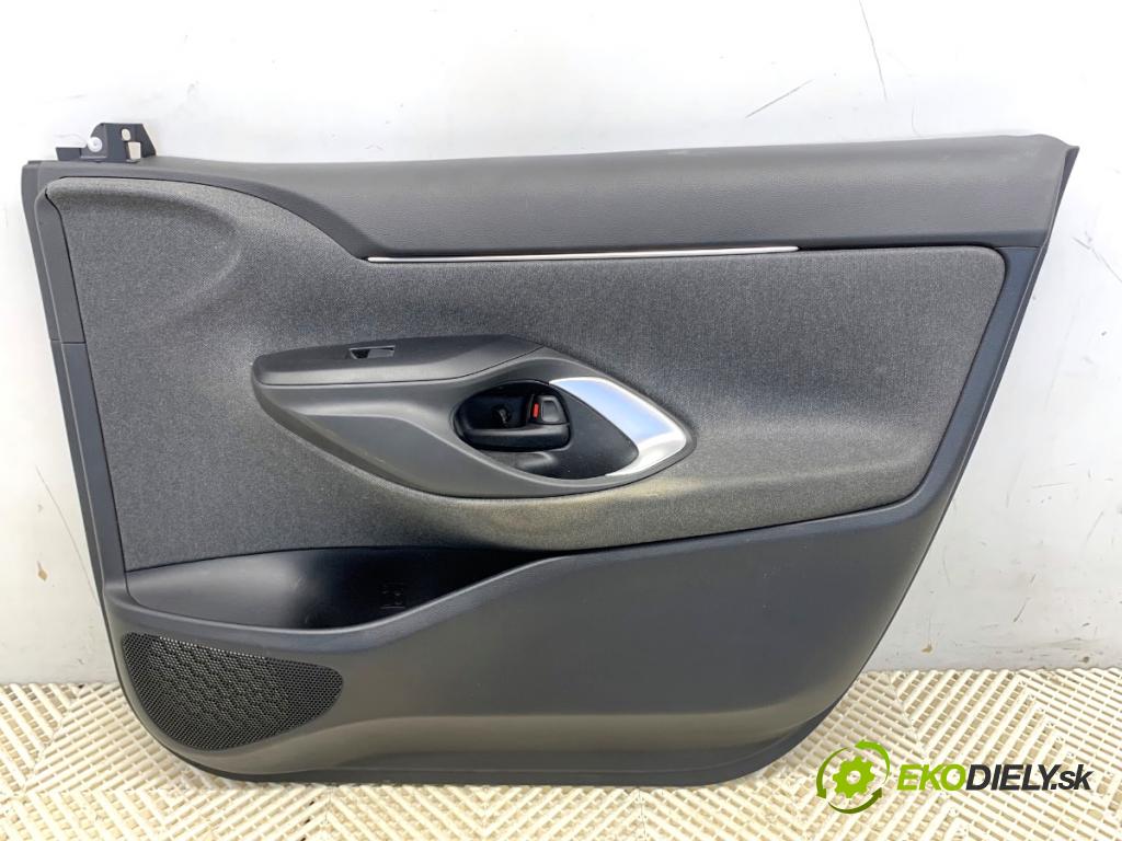 TOYOTA YARIS IV SUV 2021 92 kW 1.5 (MXPB10) 1490 čalúnenie Dvere pravy predný 