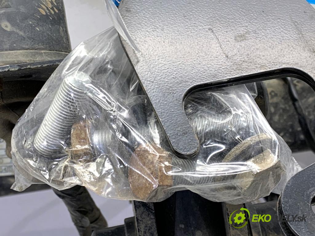 TOYOTA YARIS IV SUV 2021 92 kW 1.5 (MXPB10) 1490 Hák ťažné zariadenie PW960-0D101 (Ťažné zariadenie)
