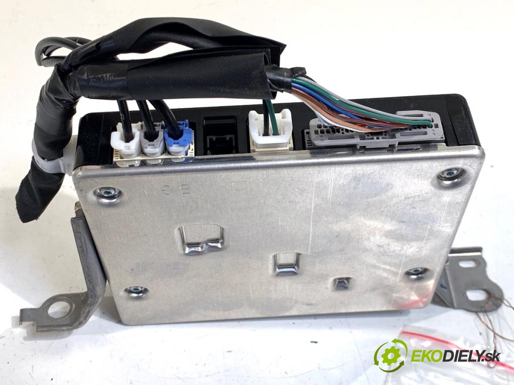 TOYOTA YARIS IV SUV 2021 92 kW 1.5 (MXPB10) 1490 Modul komfortu 86740-0D030 (Modul komfortu)