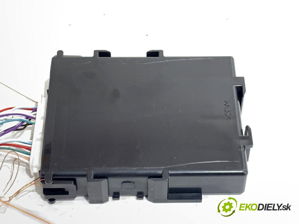 TOYOTA YARIS IV SUV 2021 92 kW 1.5 (MXPB10) 1490 modul GATEWAY 89111-0D020