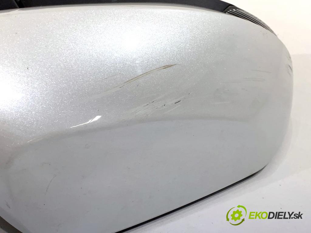 TOYOTA YARIS IV SUV 2021 92 kW 1.5 (MXPB10) 1490 zpětné zrcátko pravý