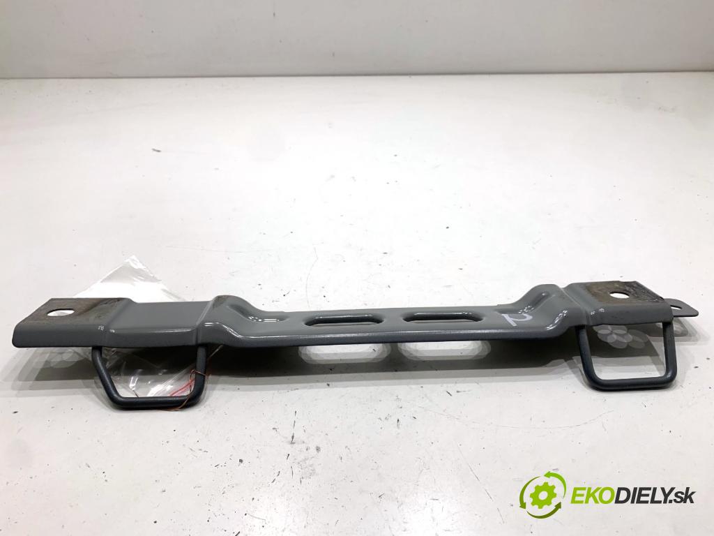RENAULT MEGANE IV liftback 2017 81 kW 1.5 dCi 110 (B9A3) 1461 Uchytenie ISOFIX 794820673R
